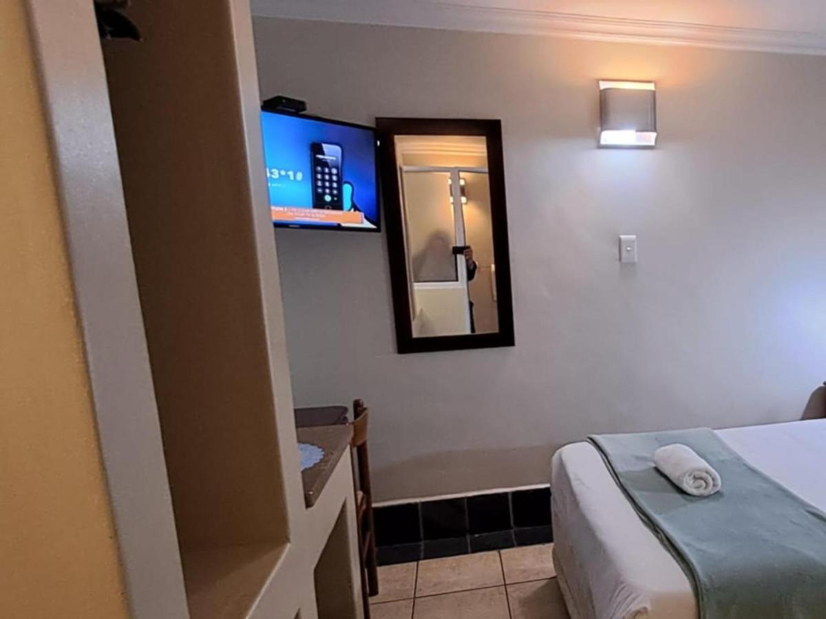 Green Door Guest House Mossel Bay Quarto foto