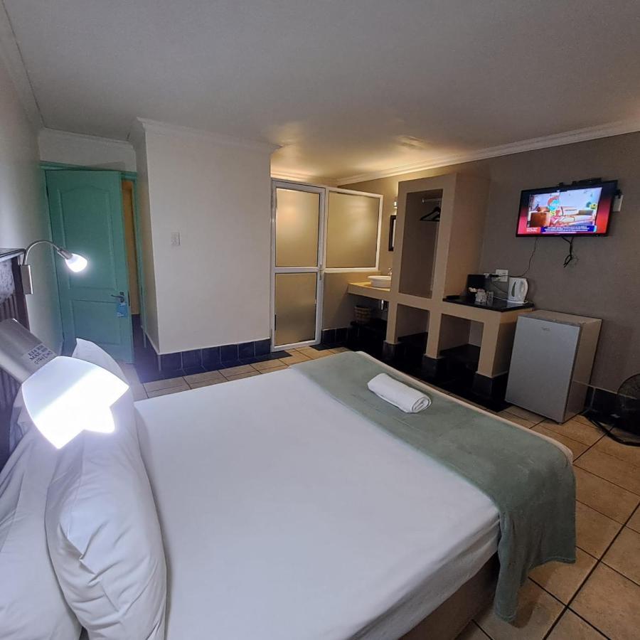 Green Door Guest House Mossel Bay Exterior foto